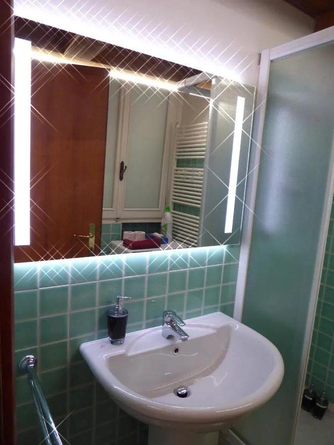 Apartment Giudei House Suite Bologna Italien